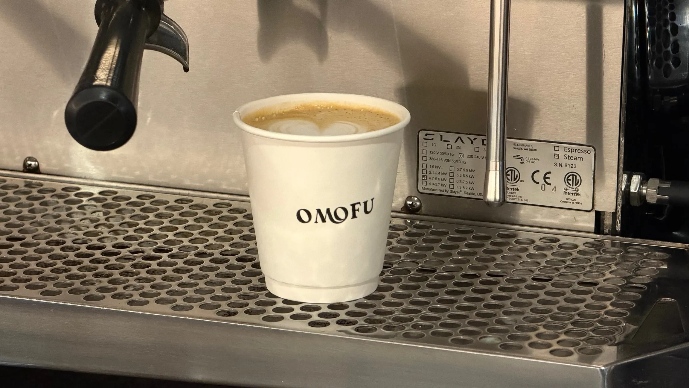 こんにちはOMOFUです！