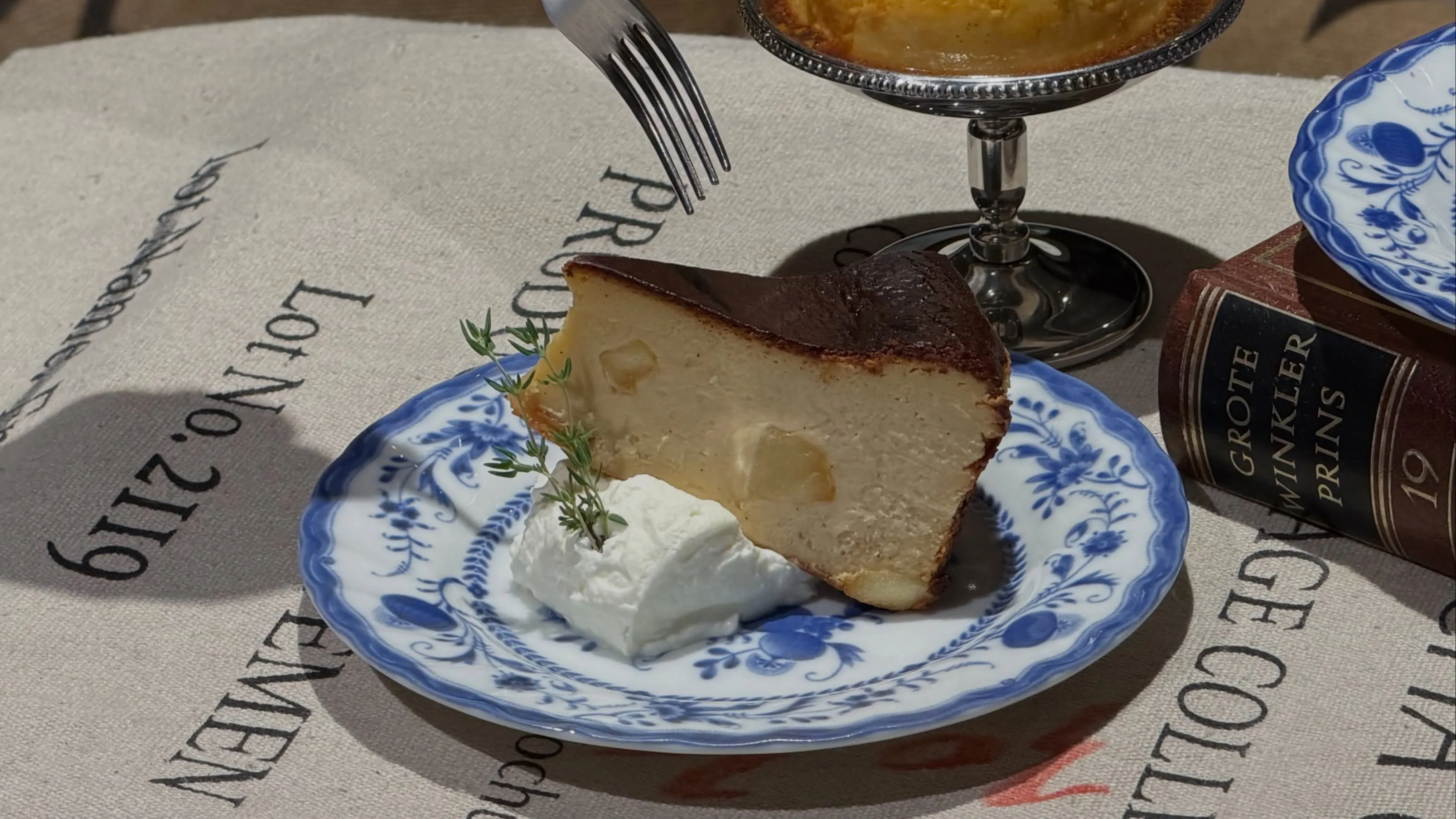 こんにちはOMOFUです！