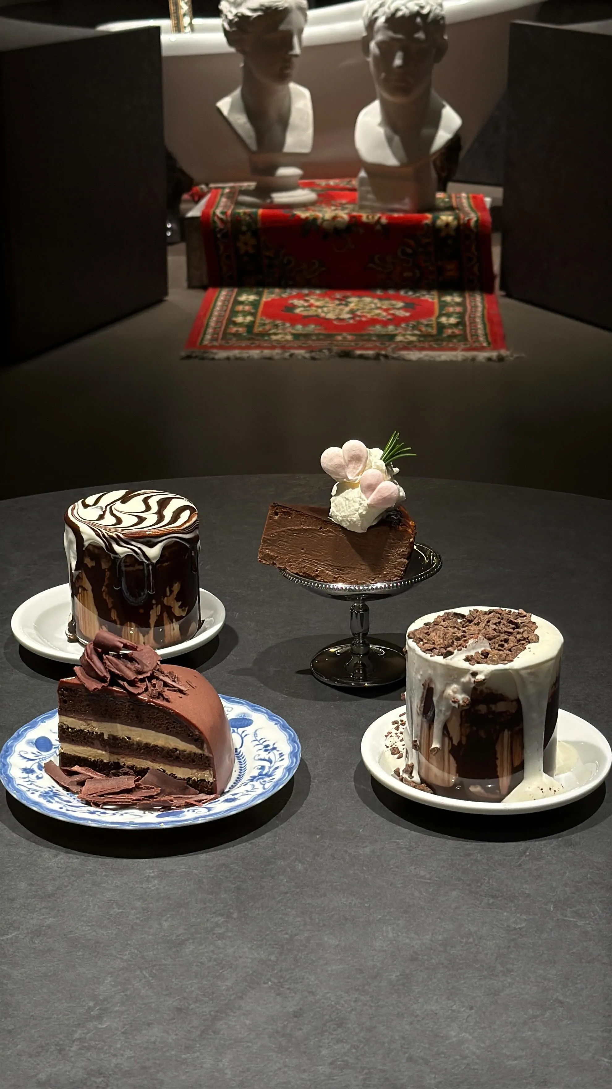 こんにちはOMOFUです！