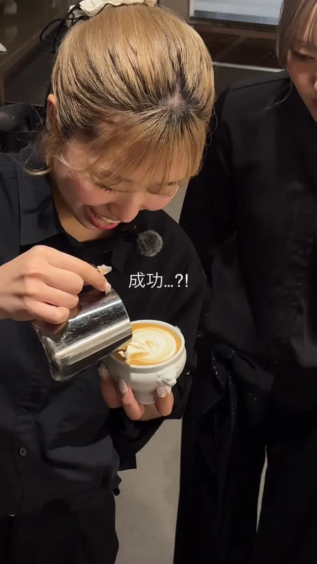 こんにちはOMOFUです！