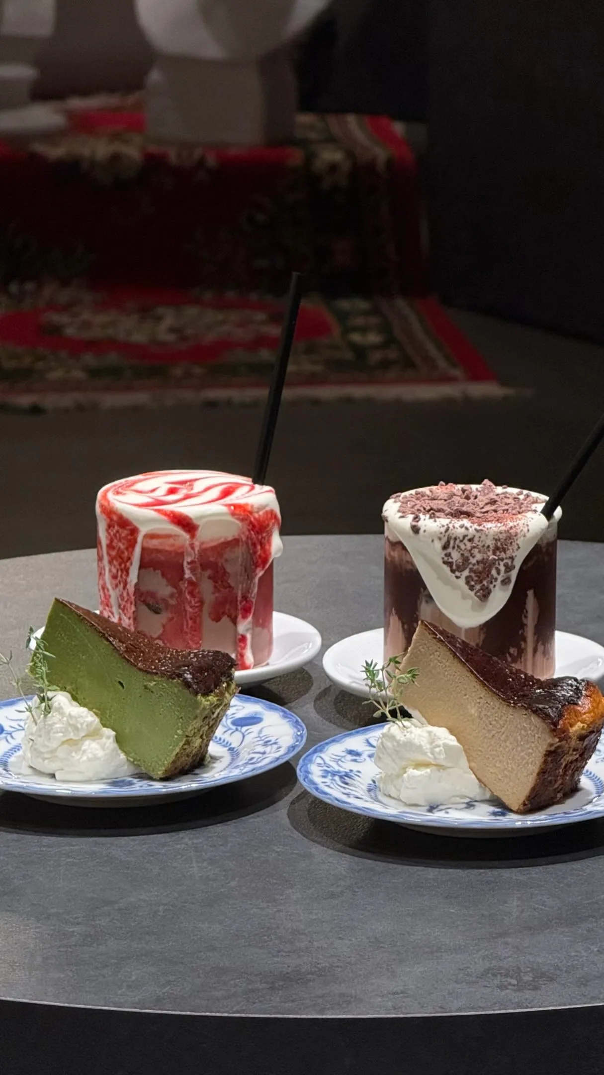 お友達とケーキを囲んで、ワイワイおしゃべりする日。